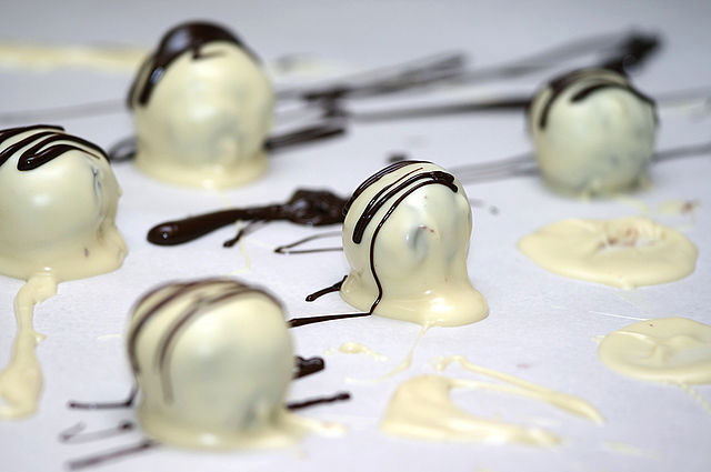 Lir White Chocolate Truffles